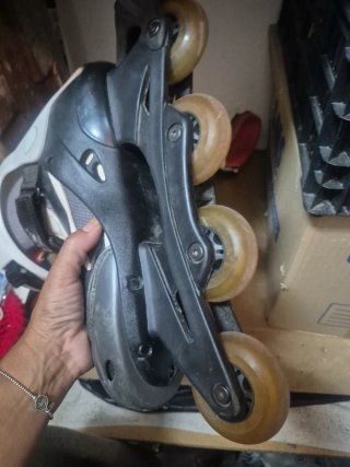 Patinete de 4 ruedas talla 40 y 42