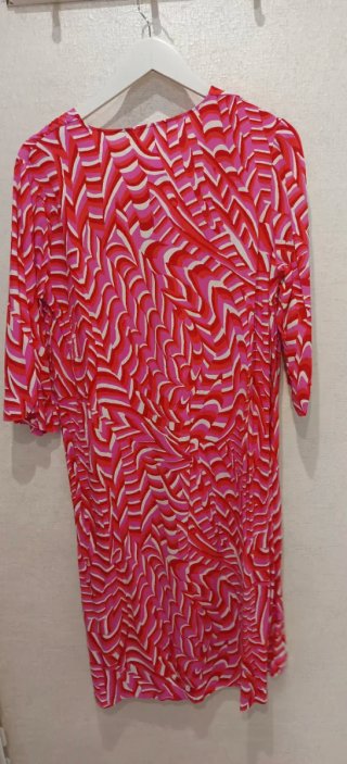 Vestido Zara M Estampado Rojo y Rosa.