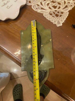 Acquasantiera Vergine Maria