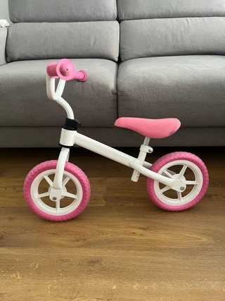 Bicicleta de equilibrio Chicco rosa