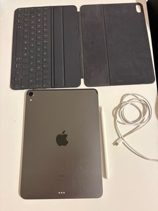 iPad Pro 11 (2018) + Teclado Apple