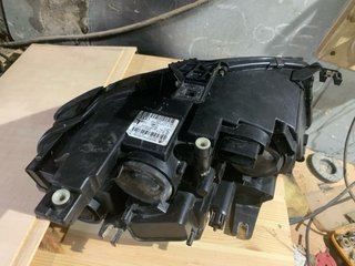 Faro Izquierdo Audi A4