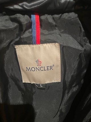 Abrigo Moncler Negro