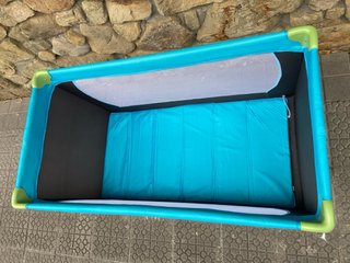Cuna de viaje Hauck Dream N Play + Colchon Goli IC
