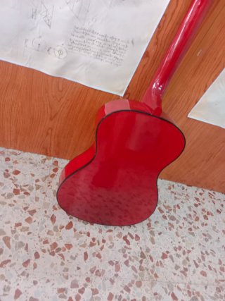 GUITARRA CLÁSICA SIN MARCA 4/4