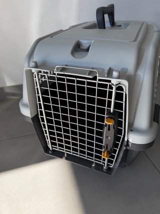 Transportadora para animais em excelente estado