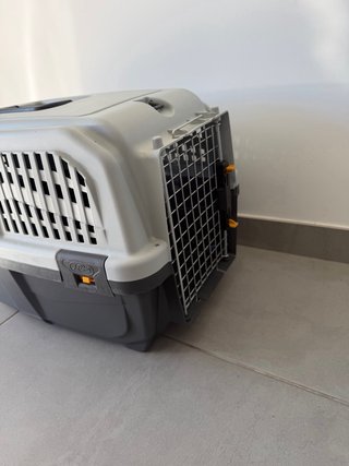 Transportadora para animais em excelente estado