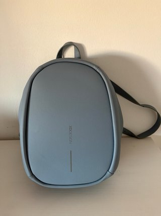 Mochila Urbana Antirrobo XD DESIGN Gris