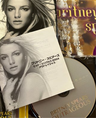CD Britney Spears Outrageous Japon. Seminuevo