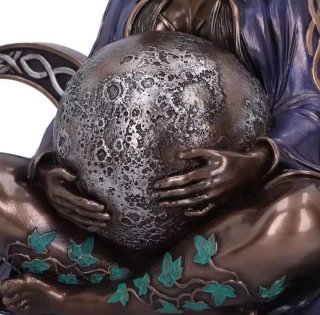 Figura Madre Terra