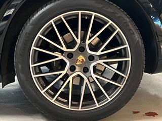 Porsche Cayenne Coupé -