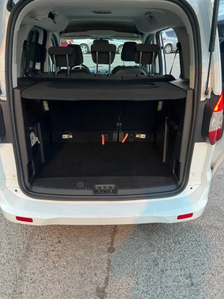 Ford Tourneo Courier 2014