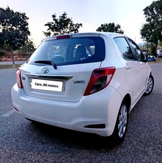 Toyota Yaris 2012