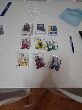Lote 290 Cartas Topps Match Attax 23/24 y EURO2024