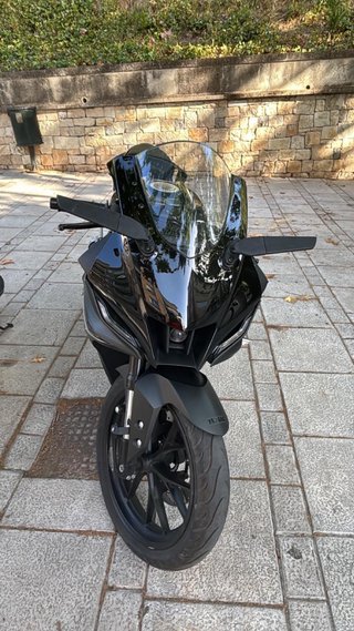 Yamaha R125 Negra