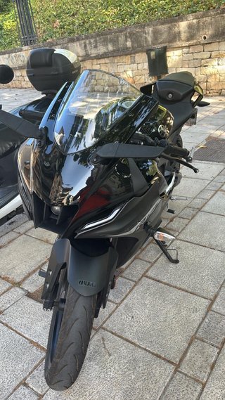 Yamaha R125 Negra