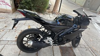 Yamaha R125 Negra
