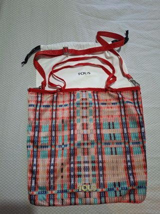 Bolso Tous Shopping original a estrenar, 40x40cm.
