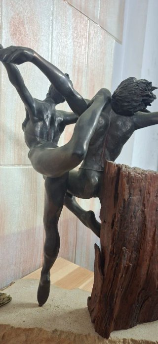 Escultura Manel Vidal, acabado en bronce