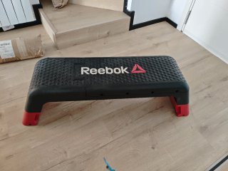 Step Reebok