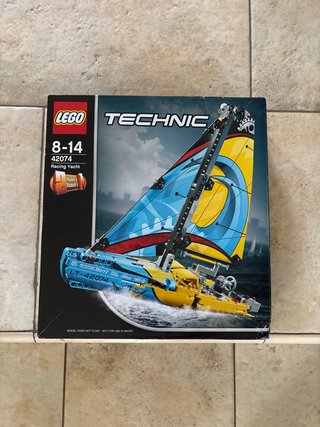LEGO Technic 42074 Racing Yacht