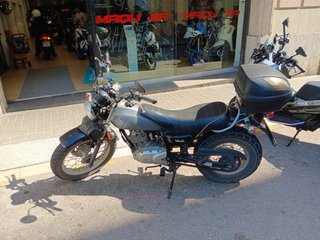 Suzuki Van Van 125 RV125 2014