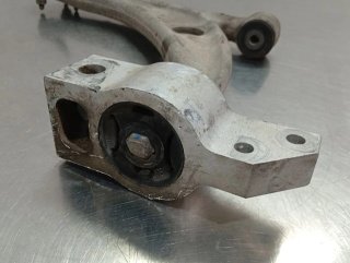 Brazo suspension inferior delantero izquierdo