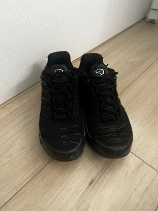 Nike TN Air Max Plus Negras