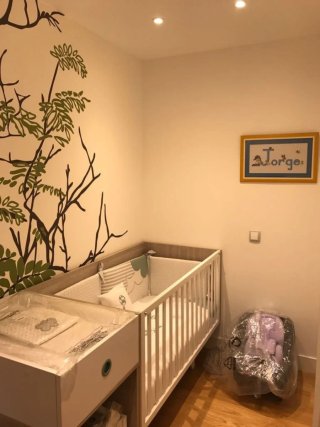 Cuna bebé 1.40m+cambiador+ colchón+accesorios