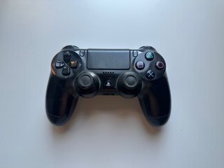 Mandos PS4 Rojo y negro