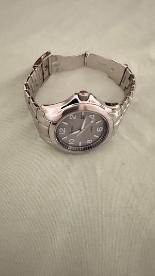 Reloj Citizen Eco-Drive Esfera Gris