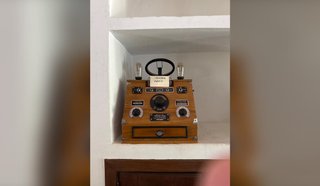 Radio Vintage Madera y Metal Decorativa