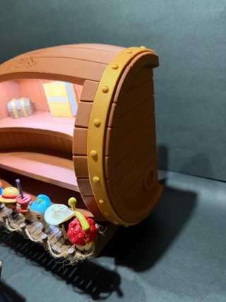 Espositore One Piece Kinder Joy