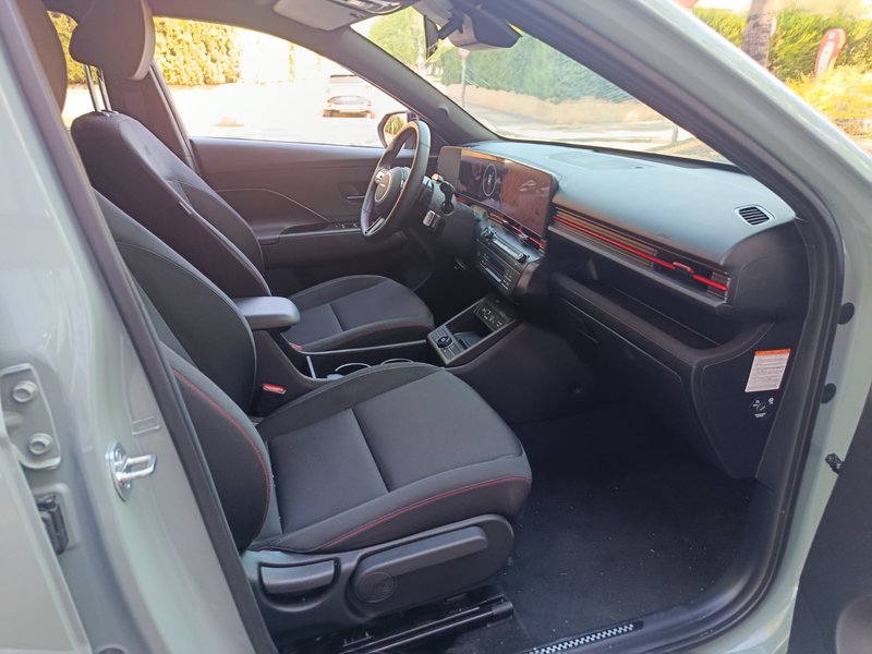 Hyundai Kona 2025, foto 15