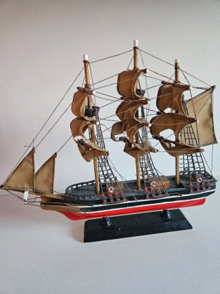 Maqueta Barco de Vela Antiguo