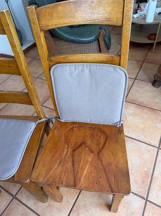 Sillas de comedor de madera
