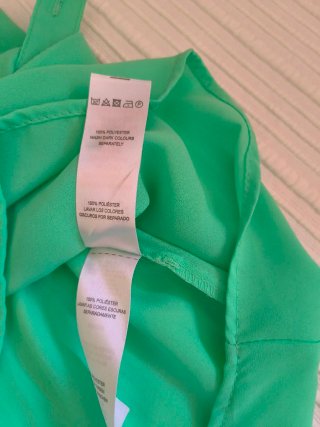 Blusa verde Atmosphere .