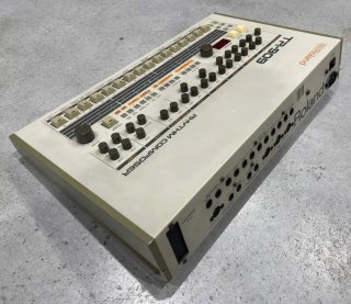 Roland TR-909