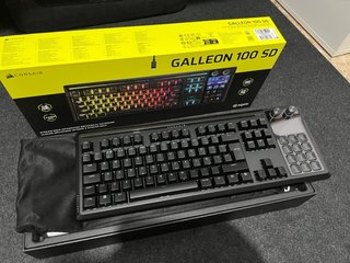 Teclado Mecánico Corsair Galleon 100 SD
