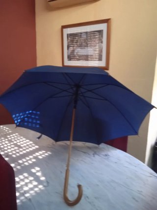 Elegante paraguas para adulto,me desplazo a valenc