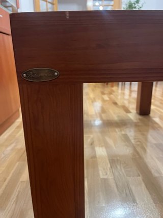 Mesa de centro de madera y cristal