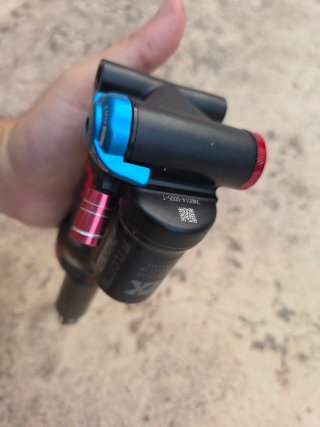 Amortiguador Fox DPX2 Factory Kashima 205x65 Trunn
