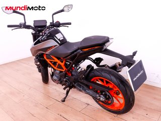 KTM 390 DUKE