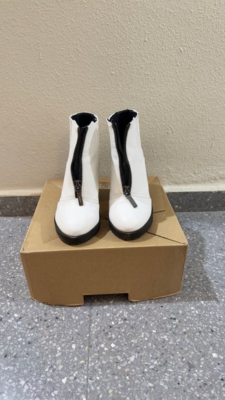 Botines tacón blanco cremallera talla 39