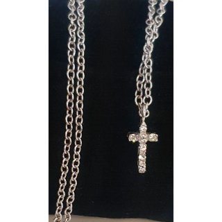 Collana con charm croce, linea LUXURY Bijoux.
