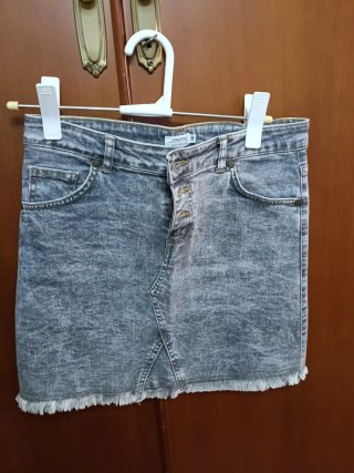 Falda vaquera gris Talla 36
