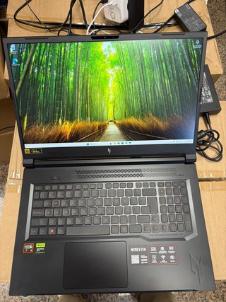 Acer Nitro V 17 AI Portátil Gaming