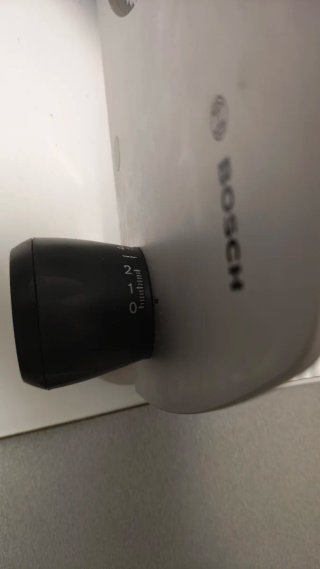 Cortafiambres Eléctrico Bosch blanco .