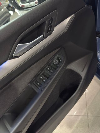 Volkswagen Golf 2025