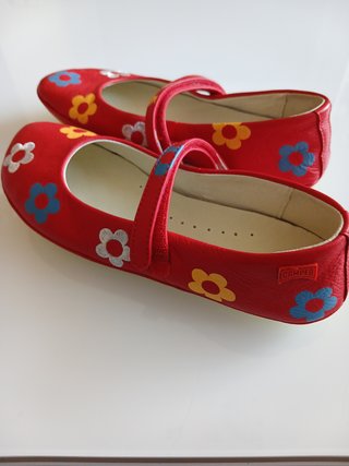 Zapatos Camper Niña Talla 35 Flores